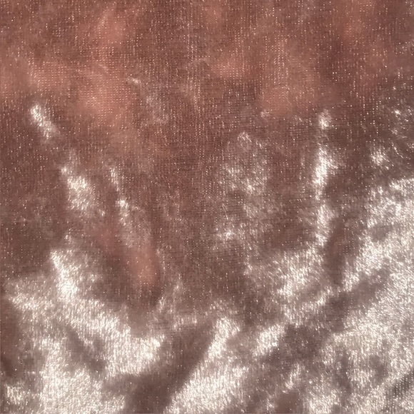 Pink Velvet slim fit crop tee - Picture 5 of 7